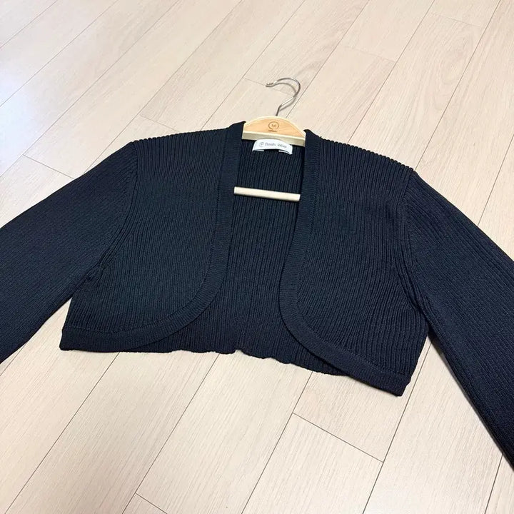 [BUNJANG] Freshlabel Lua Bolero Cardigan Black Ribbed Crop Knit / 프레쉬라벨 루아 볼레로 가디건 블랙 골지 숏 크롭 오픈 스판 니트