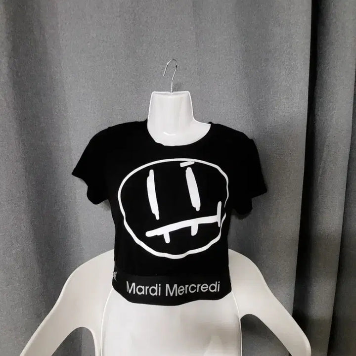 [BUNJANG] Mardi Mercredi Smile Short Sleeve T-Shirt / 마르디 메크르디 스마일 반팔티