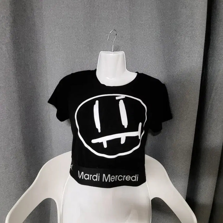 [BUNJANG] Mardi Mercredi Smile Short Sleeve T-Shirt / 마르디 메크르디 스마일 반팔티