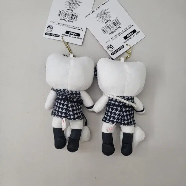 [BUNJANG] Hello Kitty Houndstooth Dress Doll Keyring &amp; Bag Set / 헬로키티 하운드체크 원피스 인형 2개 세트