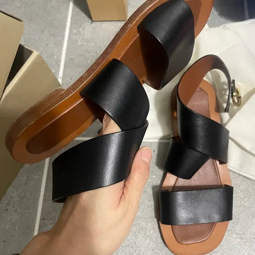 [BUNJANG] Celine Sandals / 셀린느샌들