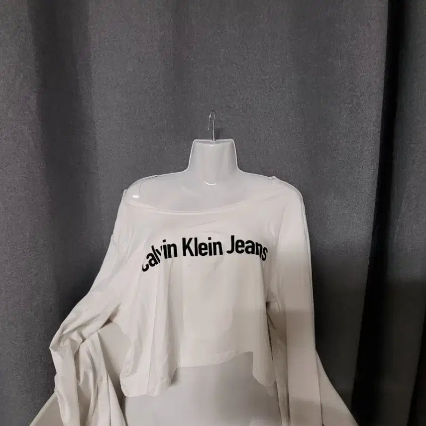 [BUNJANG] Calvin Klein One Shoulder Top / 캘빈클라인 원오픈숄더티