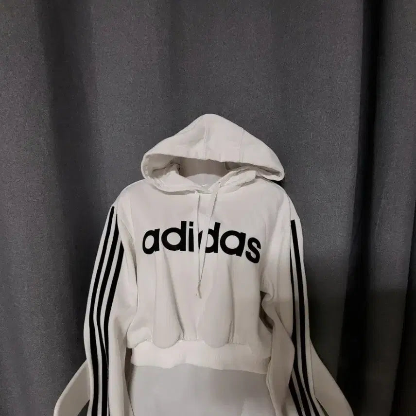 [SOLD OUT] 아디다스 크롭 커스텀 후드티