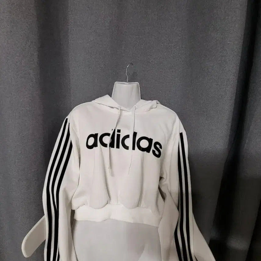 [SOLD OUT] 아디다스 크롭 커스텀 후드티