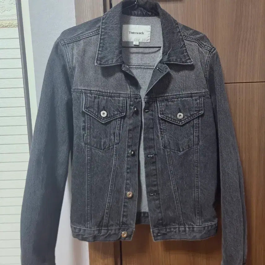 [BUNJANG] Toni Wek Black Denim Trucker Jacket M Size / 토니웩 흑청 데님 트러커 자켓 M사이즈