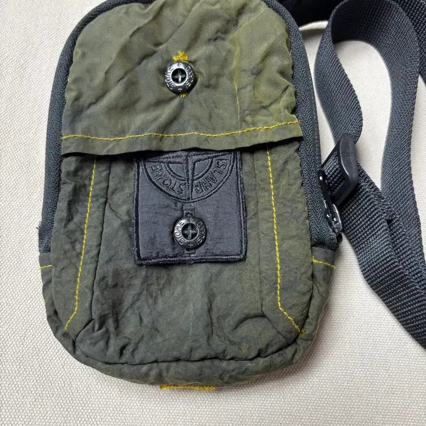 [BUNJANG] Stone Island Shadow Project Nylon Crossbody Bag / 스톤아일랜드 쉐도우프로젝트 나일론 와펜 크로스백