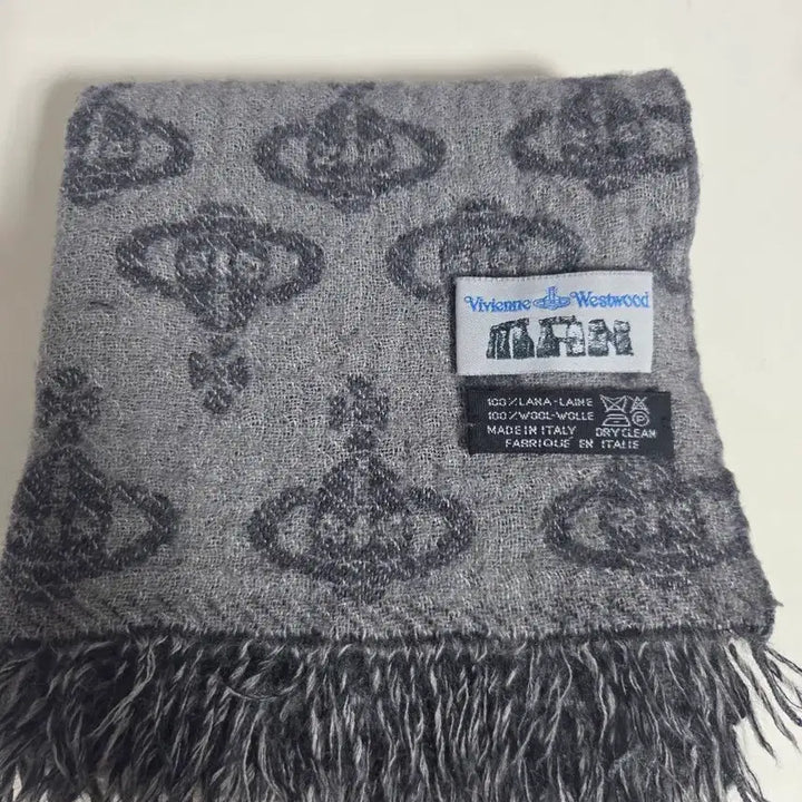 [BUNJANG] Vivienne Westwood Reversible Oblique Muffler / 비비안웨스트우드 리버시블 오블리크 머플러