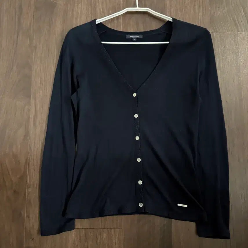 [SOLD OUT] 버버리 여름 가디건