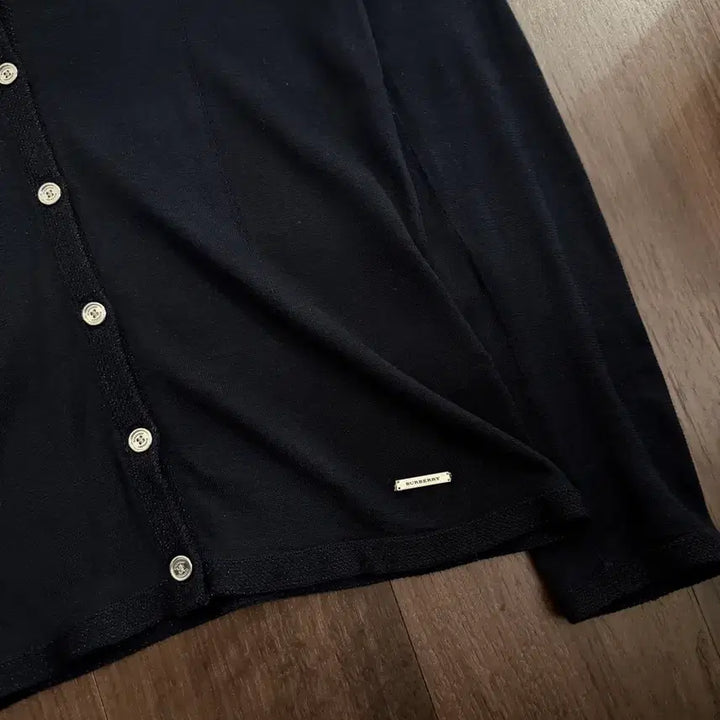[SOLD OUT] 버버리 여름 가디건