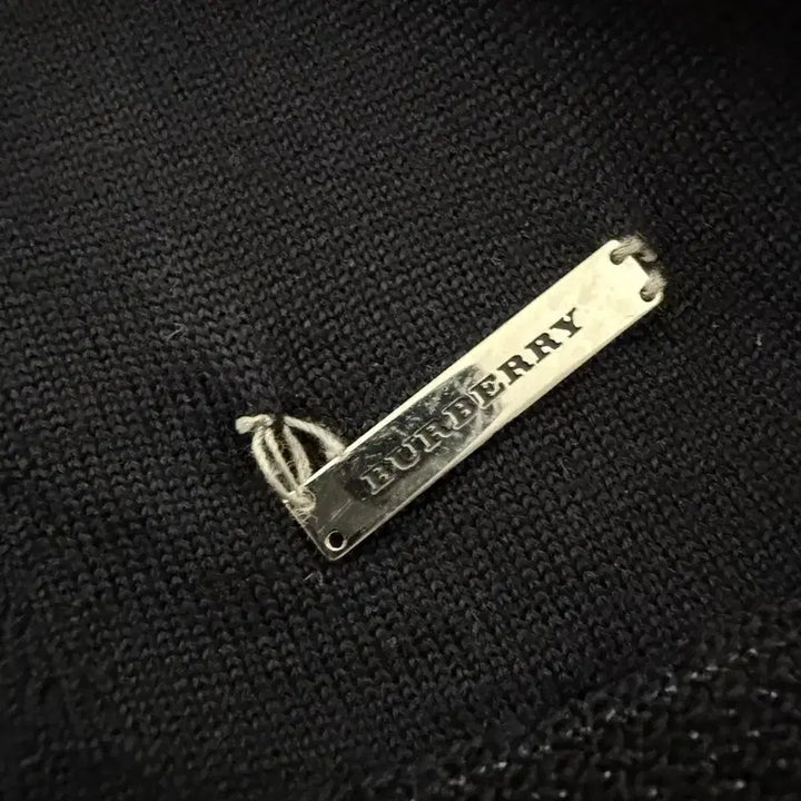 [SOLD OUT] 버버리 여름 가디건