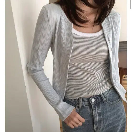 [BUNJANG] Edmore Rina Slim Ribbed Cardigan / 에드모어 리나 슬림 골지 가디건