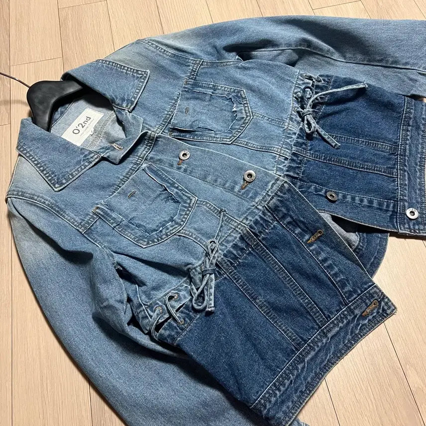 [BUNJANG] O2nd Ribbon Two-Tone Denim Jacket / 한섬 O2nd 오즈세컨 리본 투톤배색 아일렛 데님 자켓 청자켓 점퍼