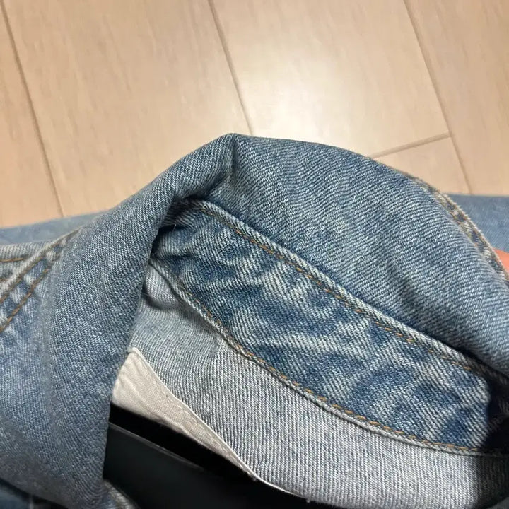 [BUNJANG] O2nd Ribbon Two-Tone Denim Jacket / 한섬 O2nd 오즈세컨 리본 투톤배색 아일렛 데님 자켓 청자켓 점퍼