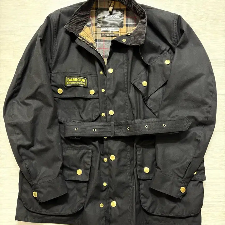[SOLD OUT] 바버 인터내셔널 A7 왁스 자켓 블랙 42