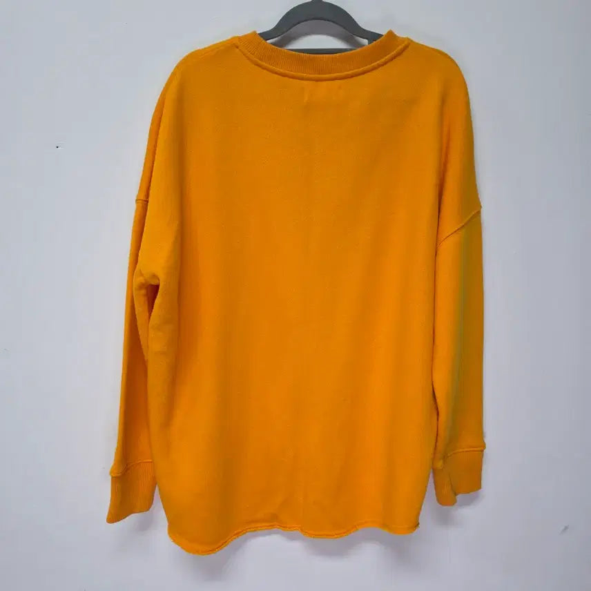 [BUNJANG] Studio Tomboy Orange Sweatshirt / 스튜디오 톰보이 오렌지 맨투맨 free