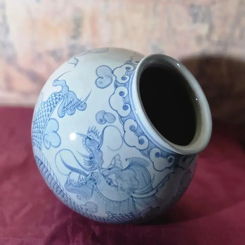 [BUNJANG] Celadon Porcelain Dragon Jar / 청화백자 운용문 달항아리
