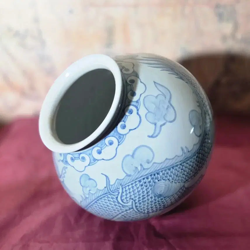 [BUNJANG] Celadon Porcelain Dragon Jar / 청화백자 운용문 달항아리