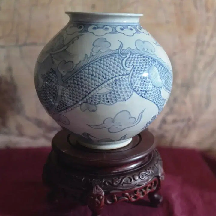 [BUNJANG] Celadon Porcelain Dragon Jar / 청화백자 운용문 달항아리