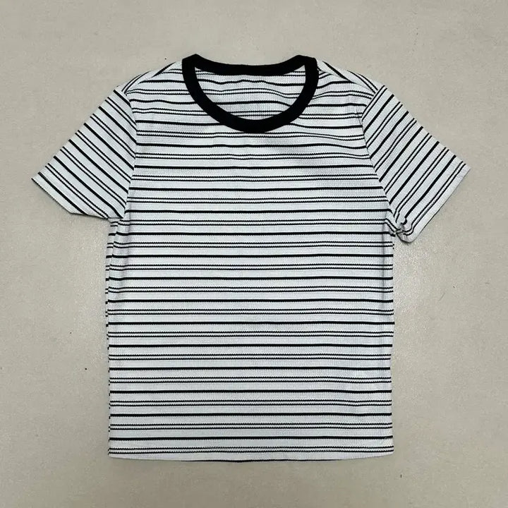 [BUNJANG] Assorted Tops and Skirts / [전부 4,000원씩] 옷장정리 나시블라우스, 체크치마, 청치마