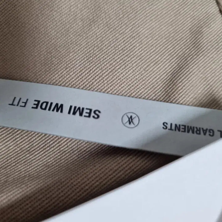 [BUNJANG] LIFUL MINIMAL GARMENTS Beige Semi Wide Pants 28 / 베이지색 세미 와이드 팬츠 새상품 28