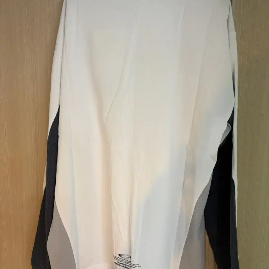 [BUNJANG] Opening Project White Long Sleeve T-Shirt / Opening Project 화이트 롱슬리브 티셔츠