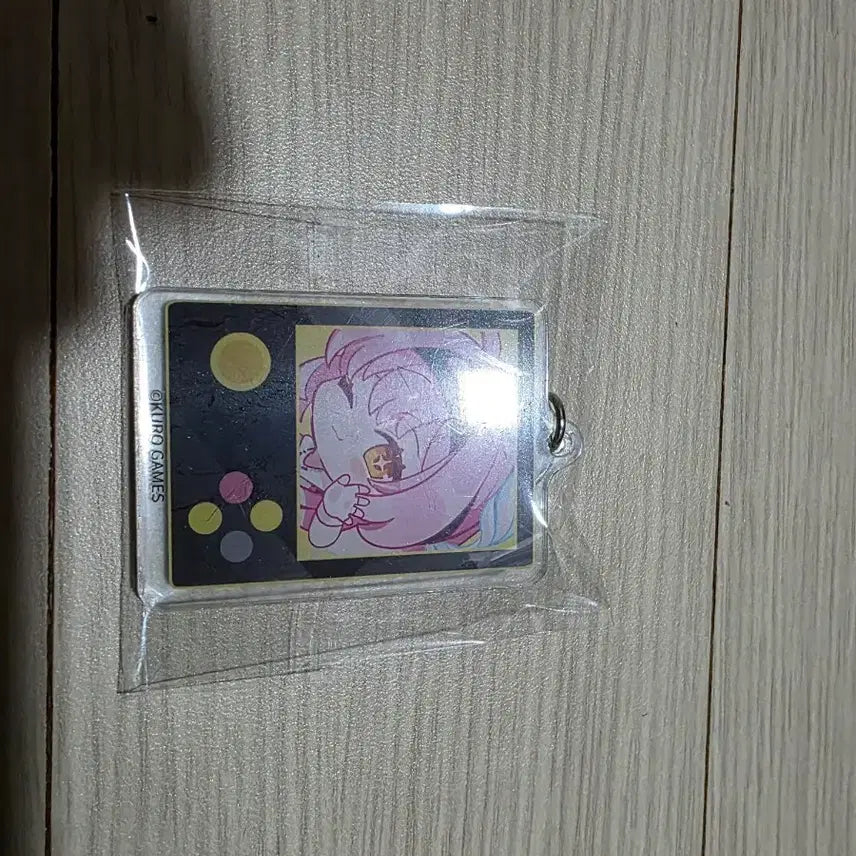 [SOLD OUT] 명조 컴포즈 콜라보 에이메스 게임기 키링 판매합니다