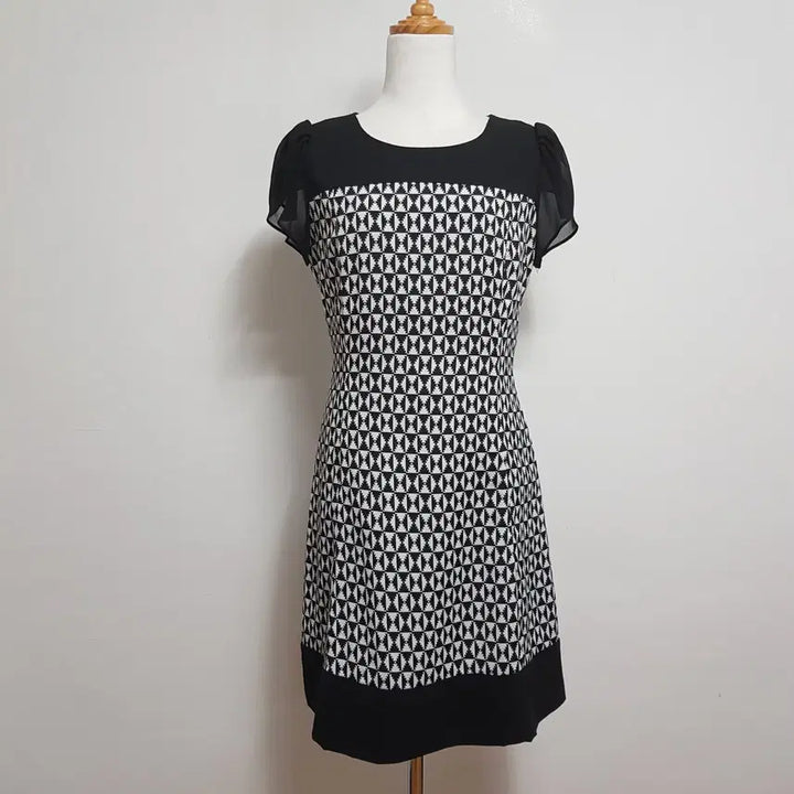 [BUNJANG] SUBI Free Size Black Dress / 4677/SUBI 여 free사이즈 블랙원피스/내옷방