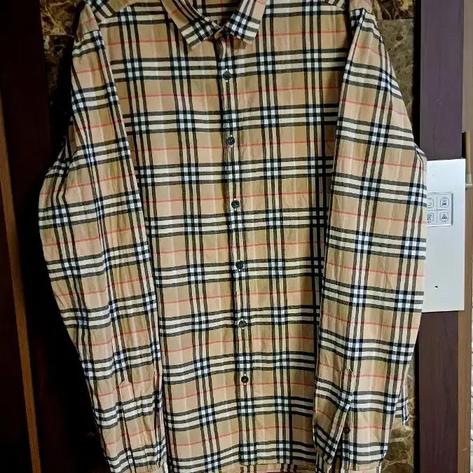 [SOLD OUT] 버버리 클래식 체크 긴팔 셔츠