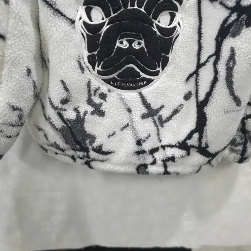 [BUNJANG] Life Work Pattern White Reversible Fleece Jacket M / 라이프워크 패턴 화이트 양면 후리스 자켓 M