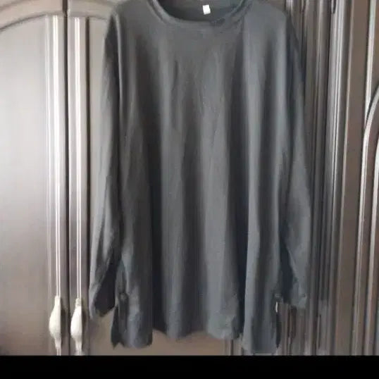[BUNJANG] Black Long Sleeve T-shirt / 긴팔 티셔츠 블랙
