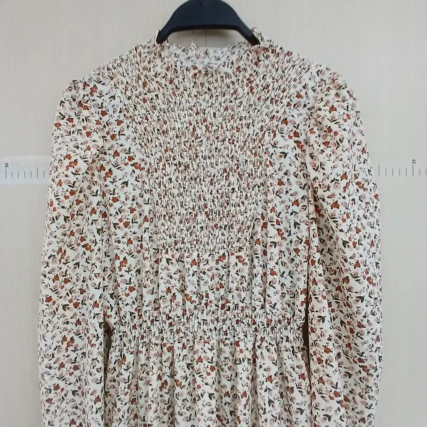 [BUNJANG] Floral Shirred Long Dress / 잔꽃무늬 셔링 롱 원피스