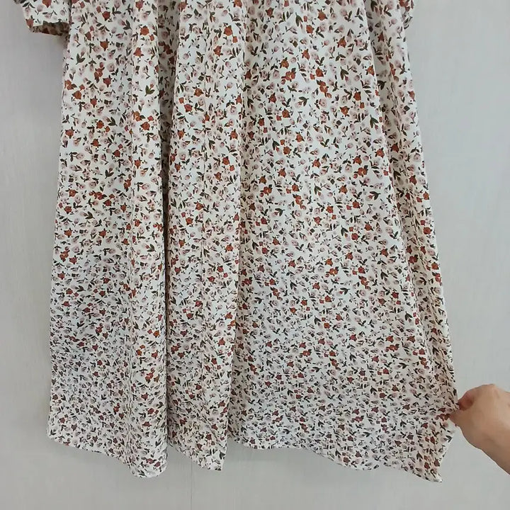 [BUNJANG] Floral Shirred Long Dress / 잔꽃무늬 셔링 롱 원피스
