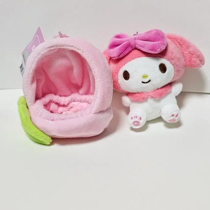 [SOLD OUT] 산리오 피치 마이멜로디 인형 키링 새상품