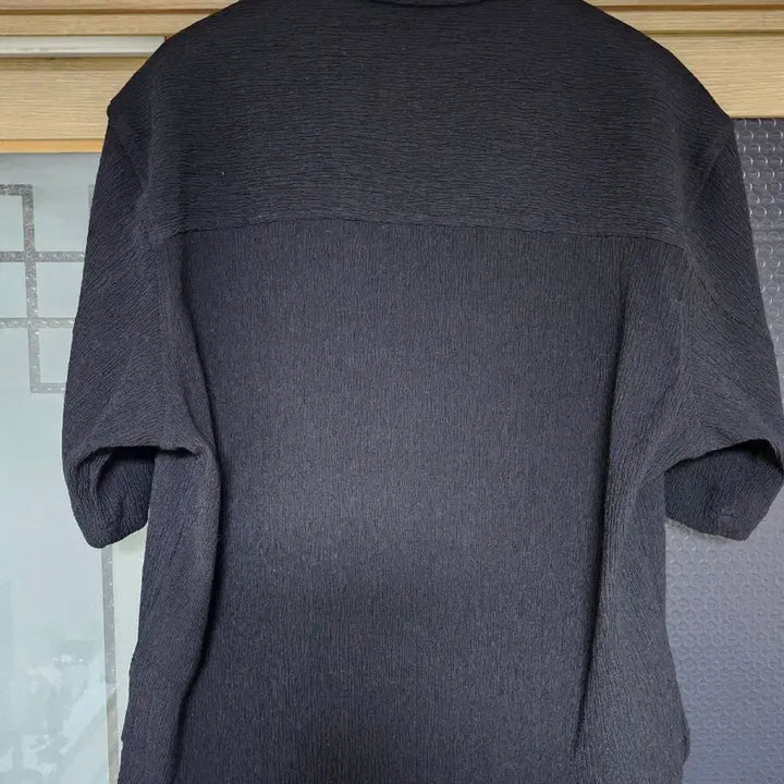[SOLD OUT] 솔리드옴므 하프집업 시어서커 반팔 46