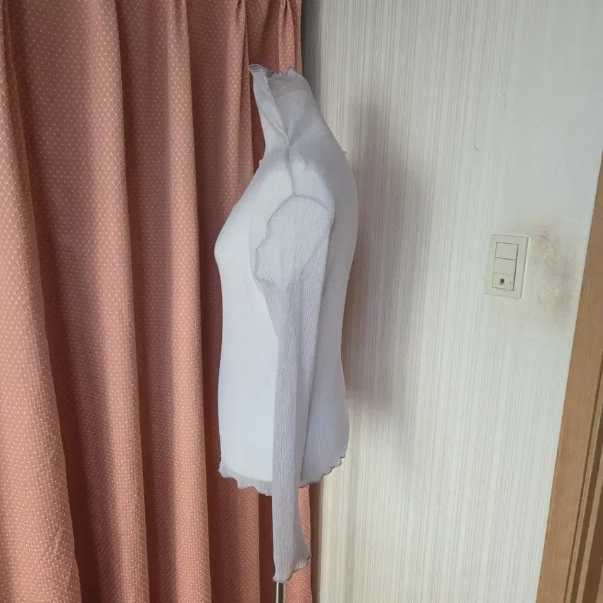 [SOLD OUT] THEOPEN더오픈골지물결주름플리츠시스루프릴하이터틀넥목폴라티 그레이