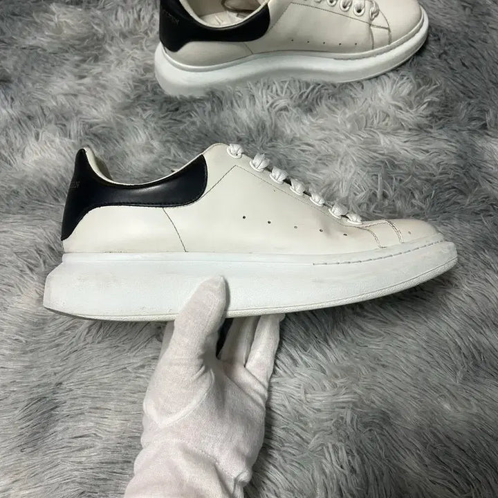 [BUNJANG] Alexander McQueen Oversized Sneakers / [41 size] 알렉산더 맥퀸 오버솔 스니커즈