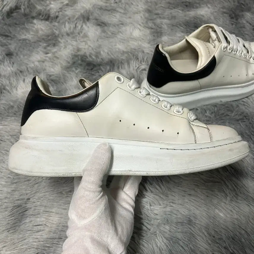 [BUNJANG] Alexander McQueen Oversized Sneakers / [41 size] 알렉산더 맥퀸 오버솔 스니커즈