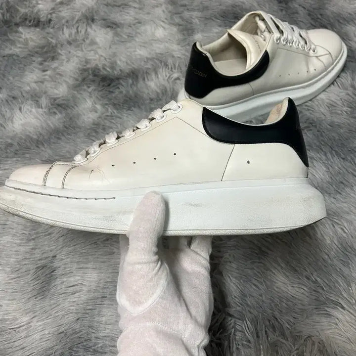 [BUNJANG] Alexander McQueen Oversized Sneakers / [41 size] 알렉산더 맥퀸 오버솔 스니커즈
