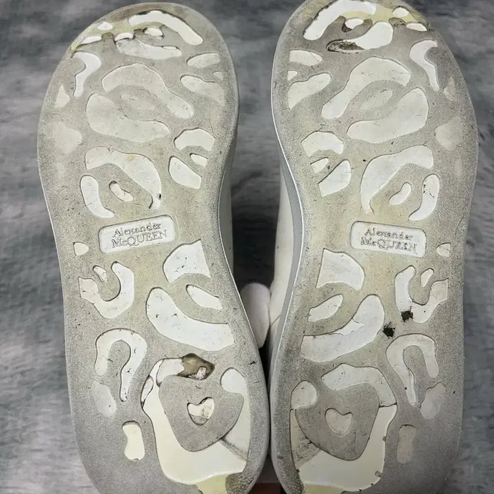 [BUNJANG] Alexander McQueen Oversized Sneakers / [41 size] 알렉산더 맥퀸 오버솔 스니커즈