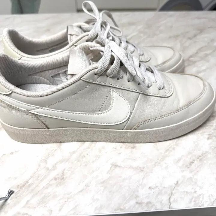 [SOLD OUT] 국내매장 나이키 킬샷 2 레더 남성 신발 HM9431-100 260미리