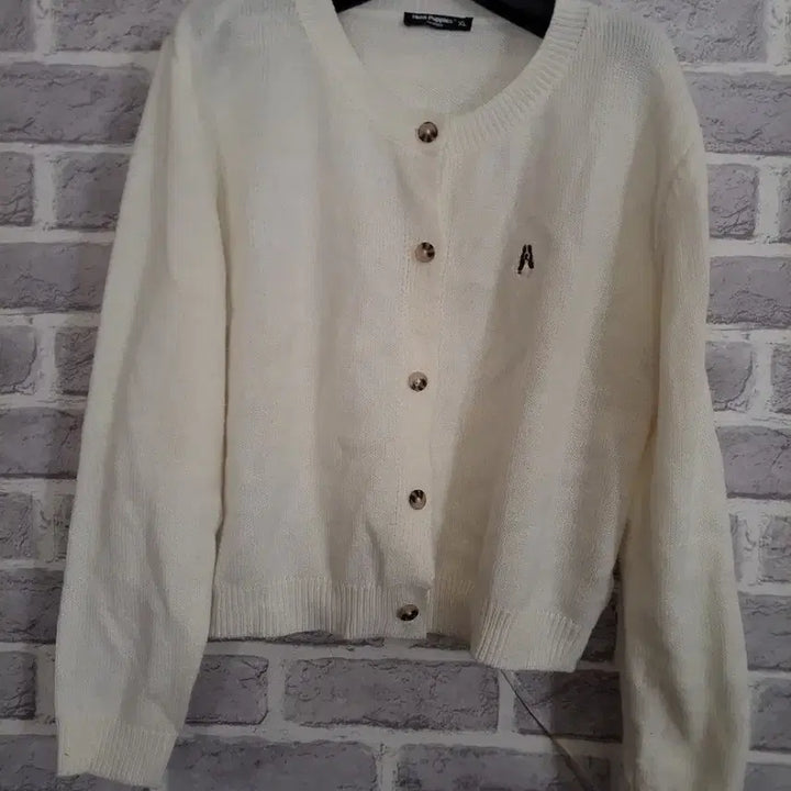 [BUNJANG] Hush Puppies Ivory Cardigan XL / 허시파피 아이보리색 가디건 XL/알뜰한여우