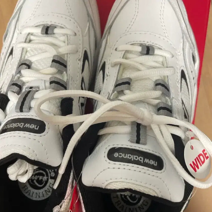 [BUNJANG] New Balance 452 Sneakers / 뉴발란스 452