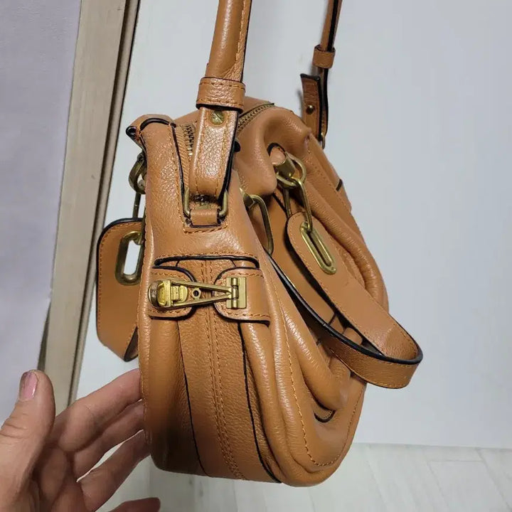 [BUNJANG] Chloé Paraty Brown Leather Crossbody Shoulder Bag / 끌로에의 파라티백 매력적인 브라운 가죽 크로스 숄더백