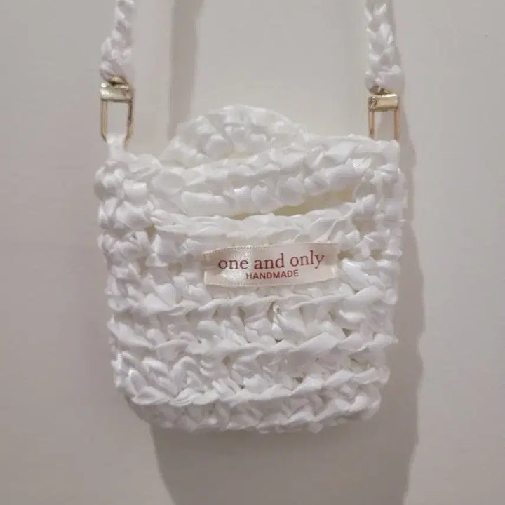 [BUNJANG] One &amp; Only Handmade Mini Knitted Satin Crossbody Bag / 원앤온리 핸드메이드 뜨개 미니 새틴 크로스백