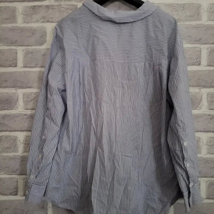 [SOLD OUT] 올리브데올리브 스트라이프 셔츠/알뜰한여우