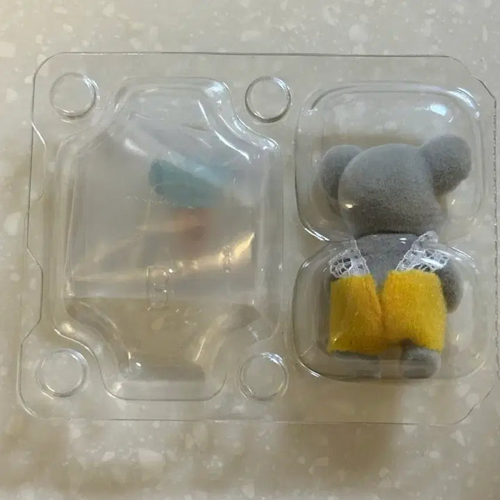 [BUNJANG] Sylvanian Families Koala Doll with Ice Cream / 실바니안 코알라 인형 + 아이스크림