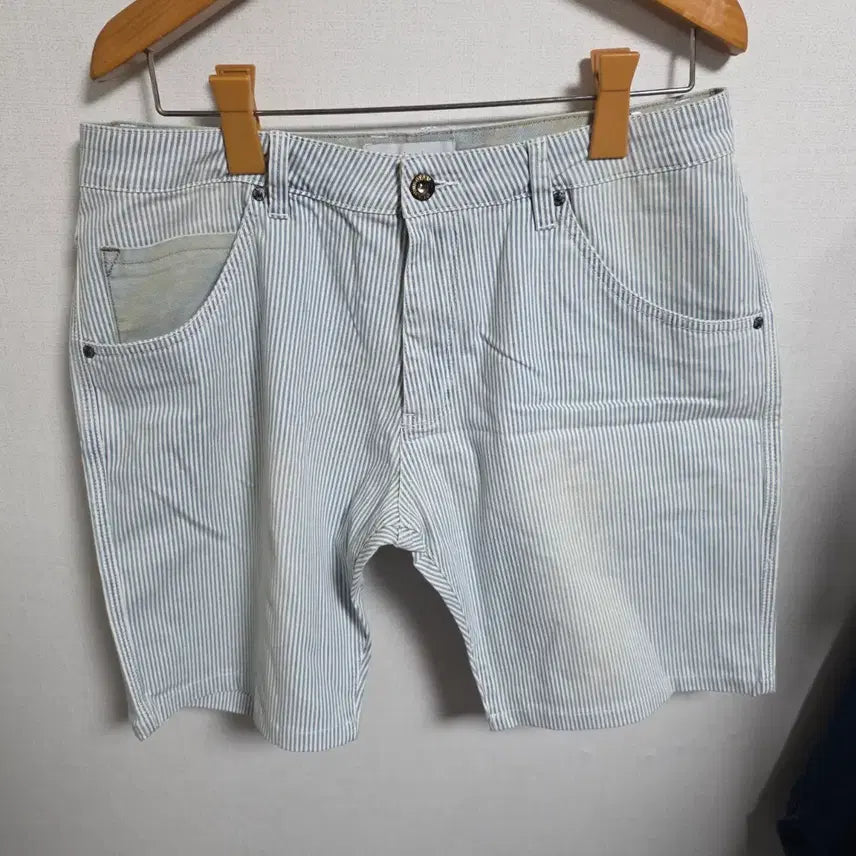 [BUNJANG] PANICALE Hickory Stripe Half Pants / [PANICALE] 이태리 명품 파니칼레 히코리 스트라이프 하프 팬츠