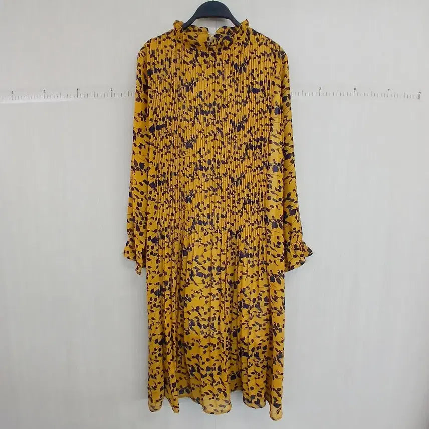 [BUNJANG] Yellow Pleated Long Dress Patterned Chiffon / 옐로우 플리츠 롱 원피스 패턴 쉬폰