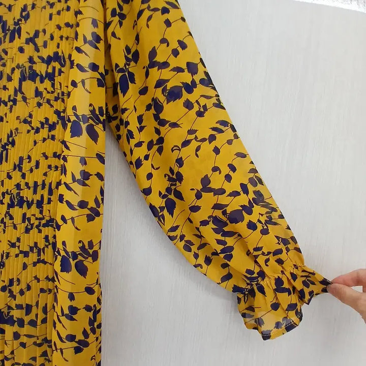 [BUNJANG] Yellow Pleated Long Dress Patterned Chiffon / 옐로우 플리츠 롱 원피스 패턴 쉬폰
