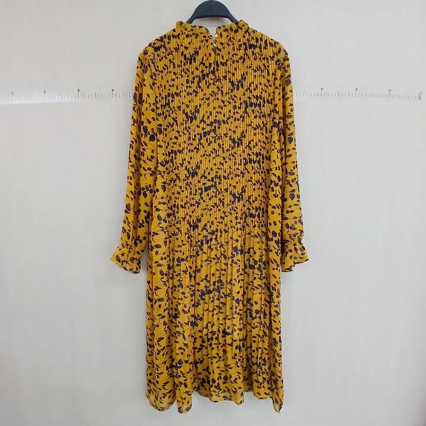 [BUNJANG] Yellow Pleated Long Dress Patterned Chiffon / 옐로우 플리츠 롱 원피스 패턴 쉬폰